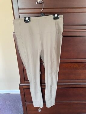 Stretch Pull-On Leggings in Taupe